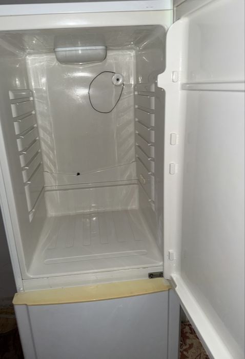 Продам Холодильник за 30 к