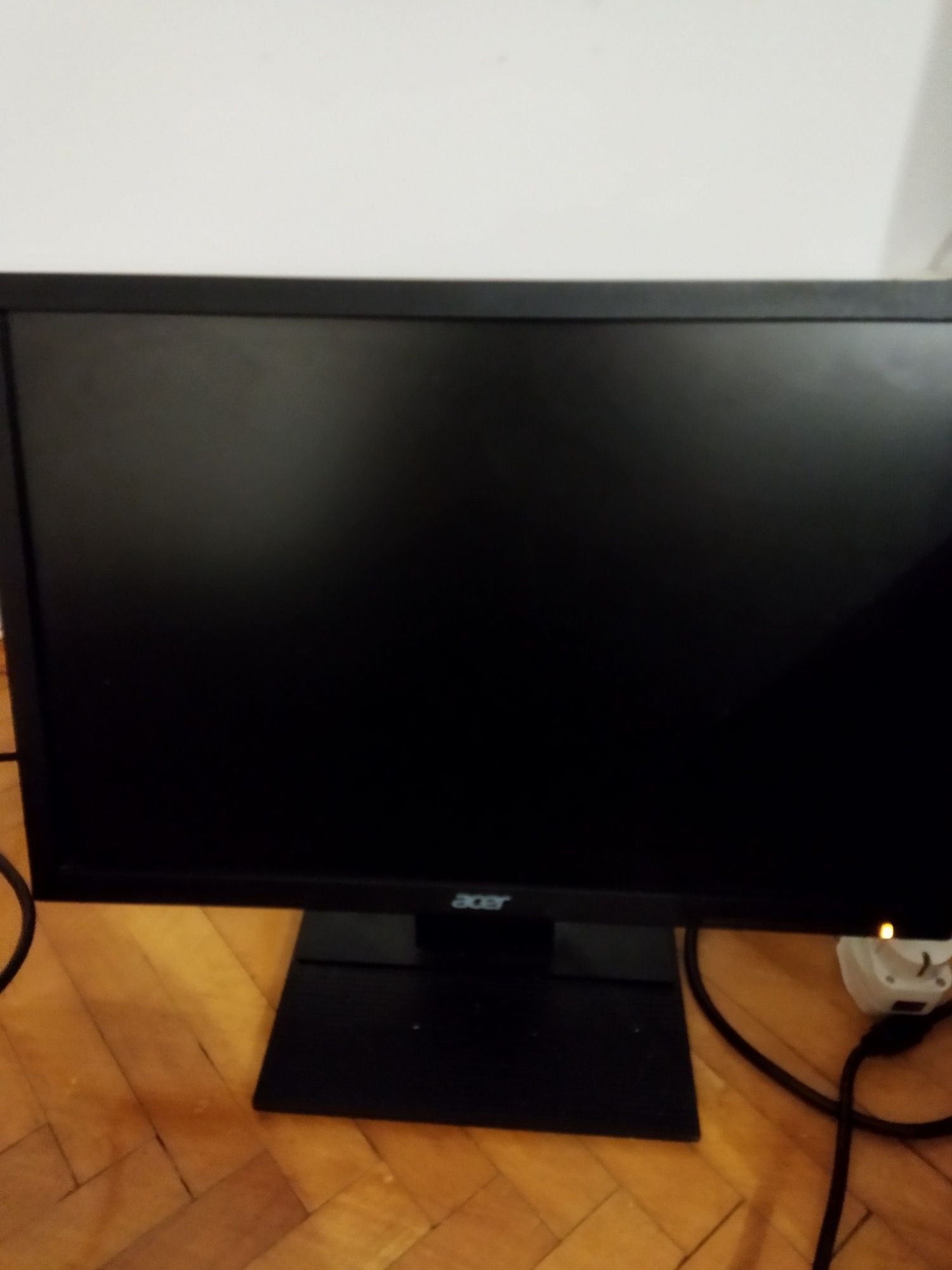 Monitor Acer, 75hz Pascani • OLX.ro