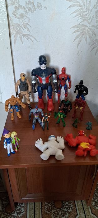 Продам игрушки  все