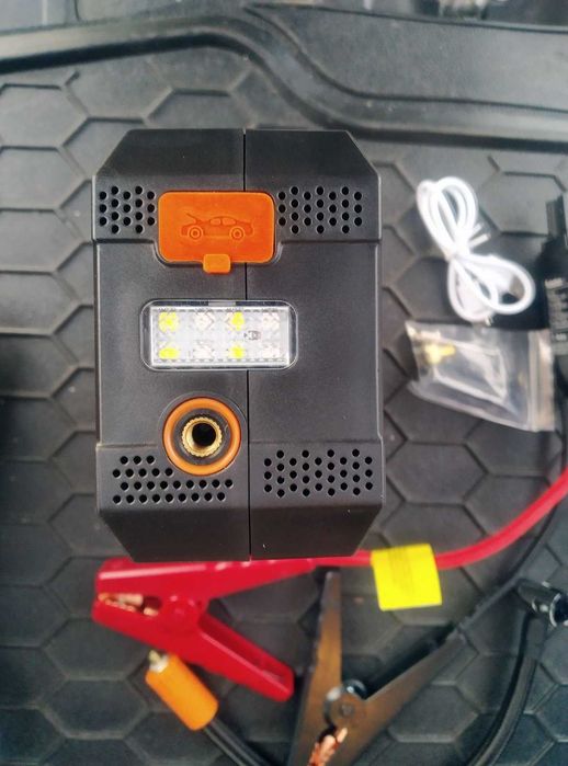 автомобилен стартер, power bank 4 в 1, К-р, Фенер, батерия 6000 mAh