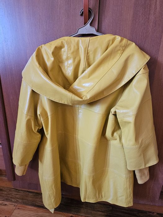 Куртка женская модная