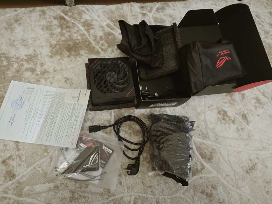 Блок питания ATX 850W ASUS ROG Strix