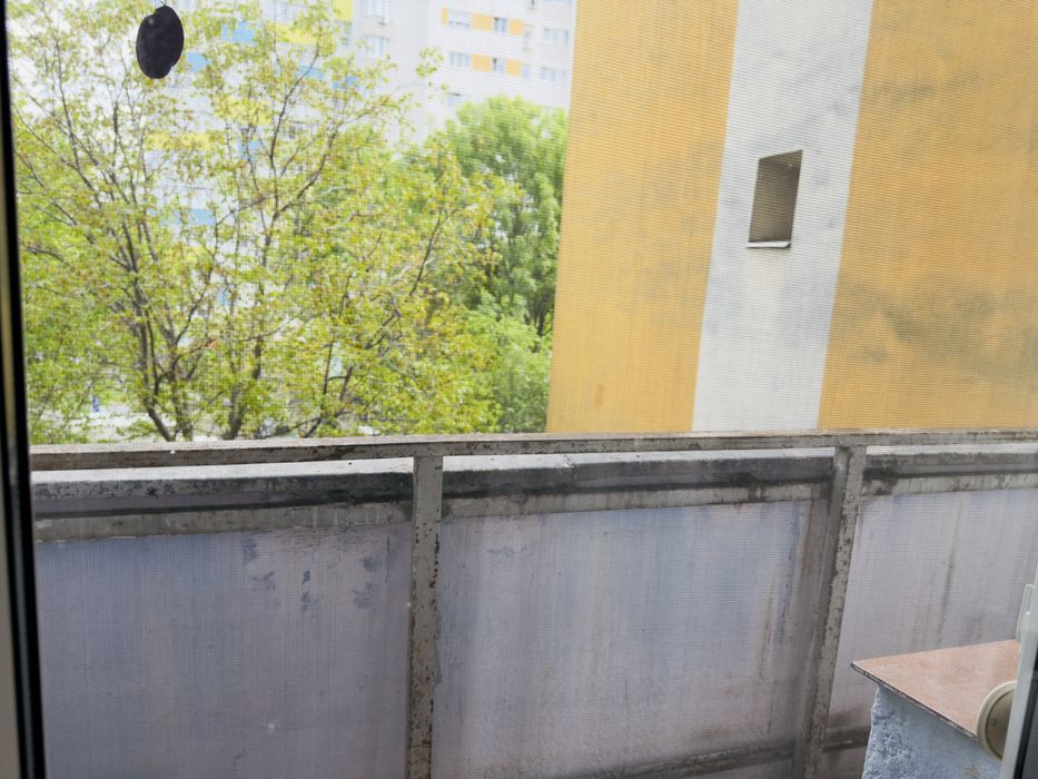 Vand apartament 2 camere decomandat