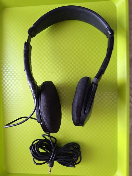 Casti audio stereo model Studio Line, lungime cablu 2,50 m Suceava • OLX.ro