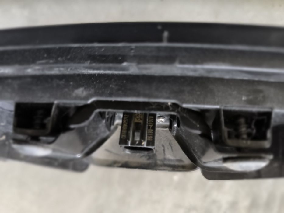 Предна камера с решетка за Toyota RAV 4