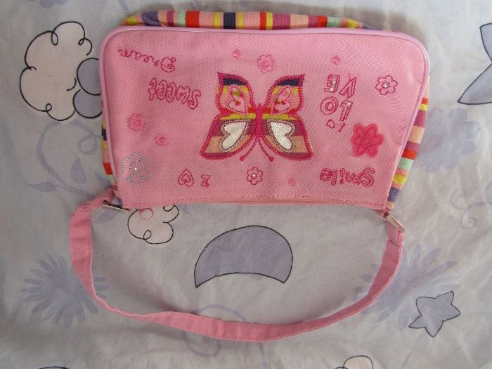 Ранички и Детски чантички