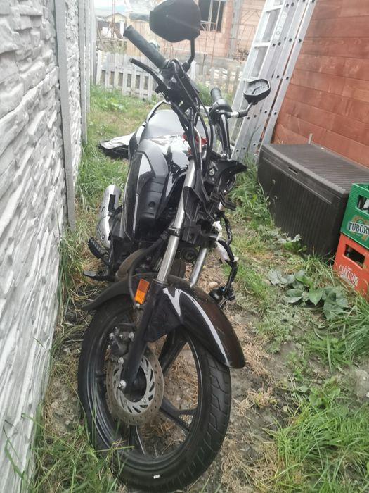 Honda CB125F 2024 avariat