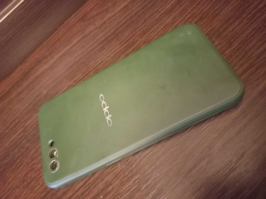 продаётся  рабочий сотовый  телефон ОРРО