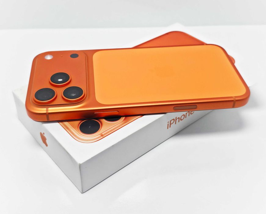 НОВ•iPhone 17 Pro Max 256GB Cosmic Orange