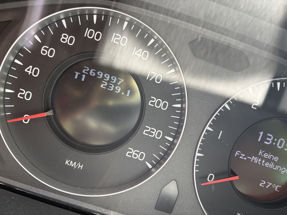 Volvo S80 II 2.4 D5