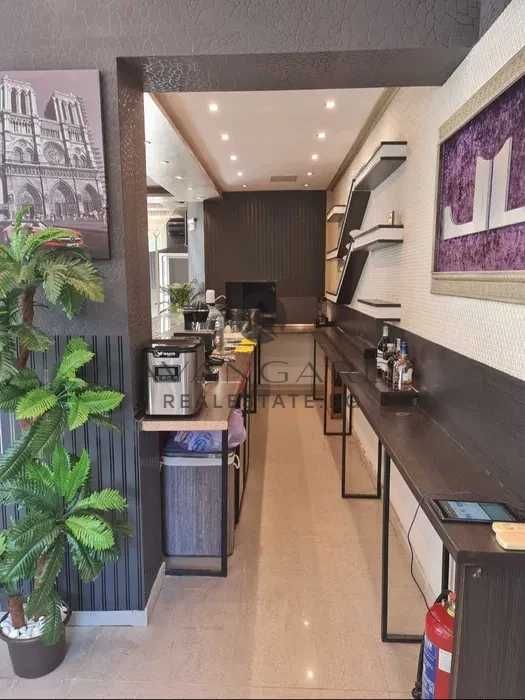 Продава се Магазин в Пловдив, Център - 131 кв.м за 1781 €/кв.м - Снимка #7