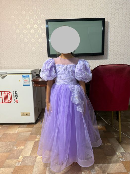 Нарядное платье новое