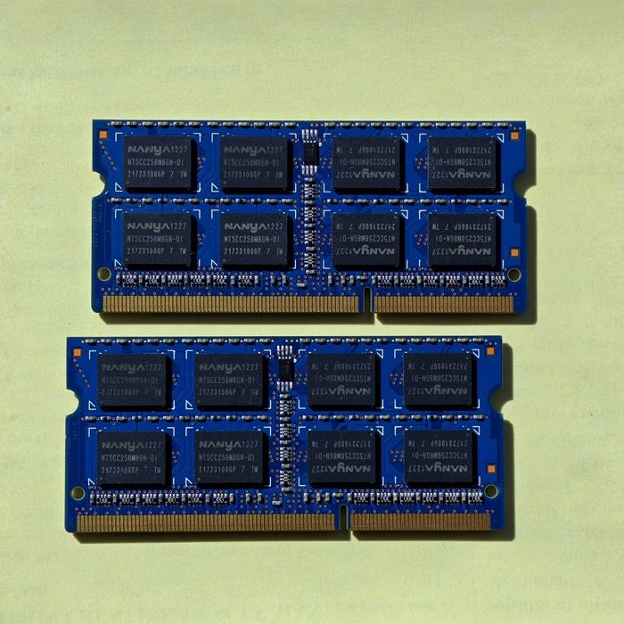 Memorie RAM sodimm NANYA DDR3 8GB (2 x 4GB) 1600Mhz