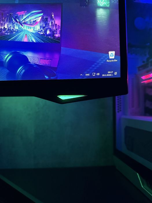 Samsung Odyssey G7 27”