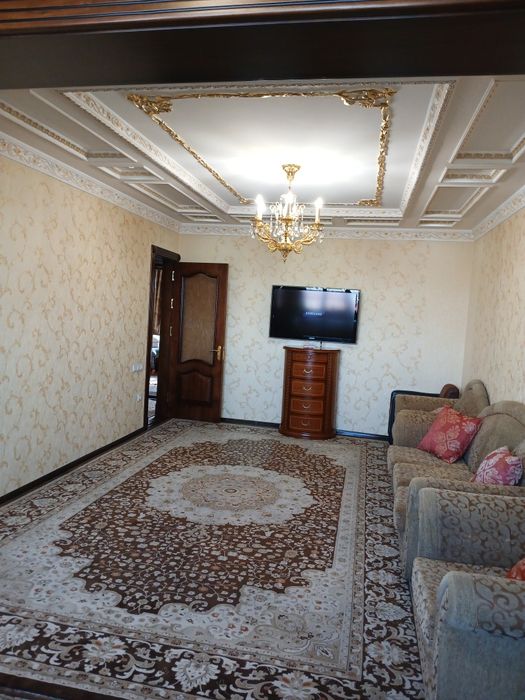 4/5/9  xonadon sotiladi Shayxontoxur tumanida