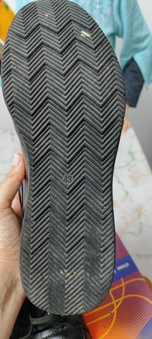 Ботинки в отличном состоянии 15000тг