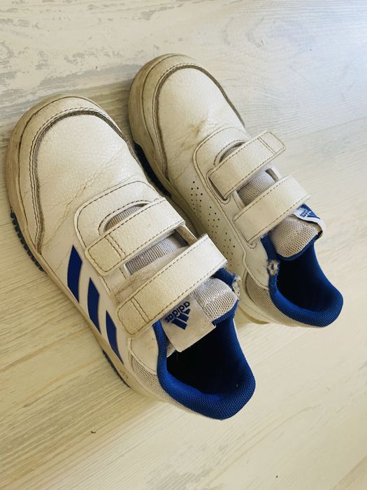 Детски мататонки с велкро номер 33+ подарък маратонки Adidas