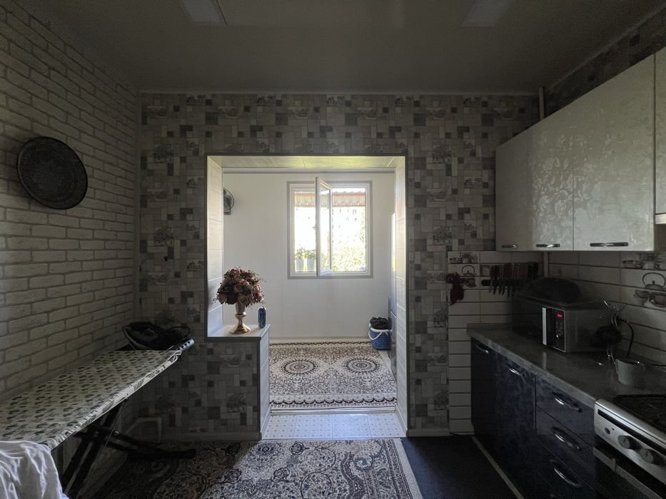 Uy sotiladi srochniy