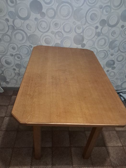 Кухонный столь новый 120×76
