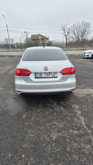 Vand vw jetta 2013
