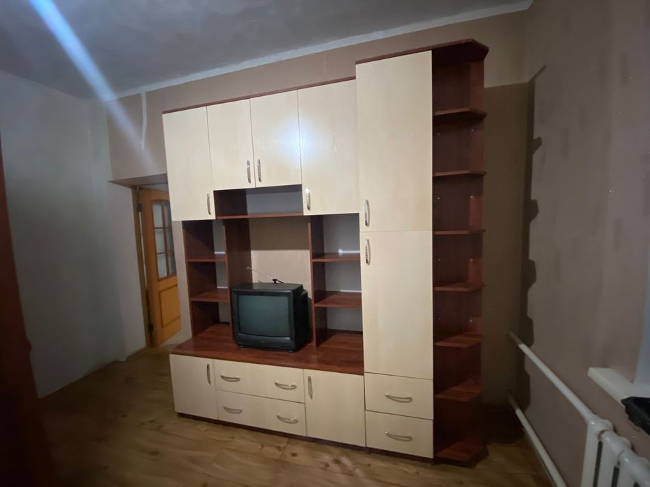 Продам стенку с шкафом