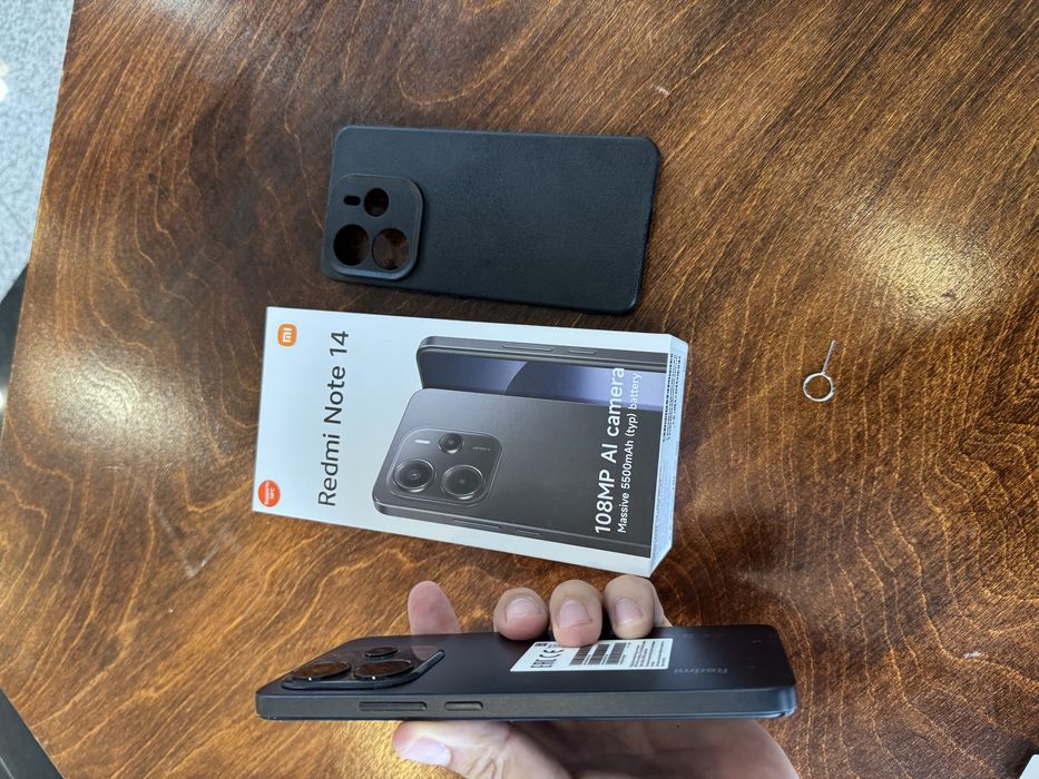 Продам телефон Redmi Note 14 256Gb /8