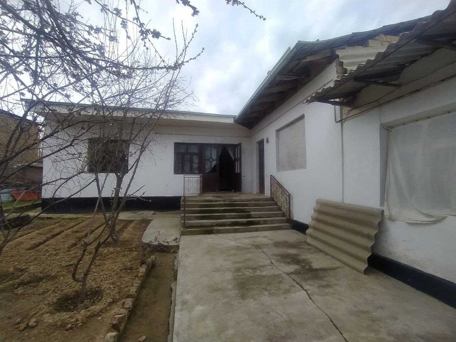 Ховли СОТИЛАДИ 6 сотик 5 хона Гулчилар  Кибрай р. Бурота ТТЗ 7 км