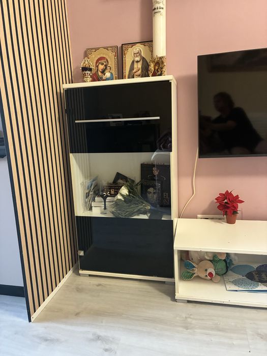 Vand Living mobila de sufragerie