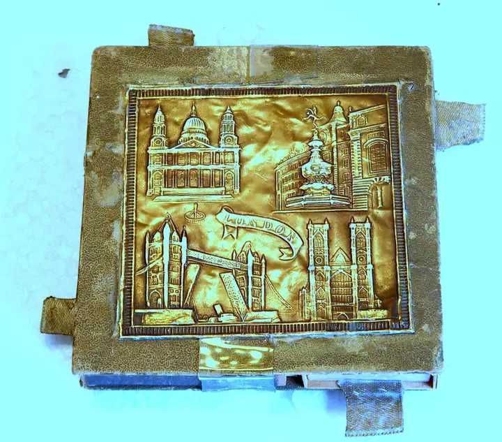 Chibrituri romanesti si straine