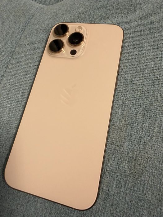 iPhone 16 Pro Max 256 Desert Gold , 91% batt , много запазен