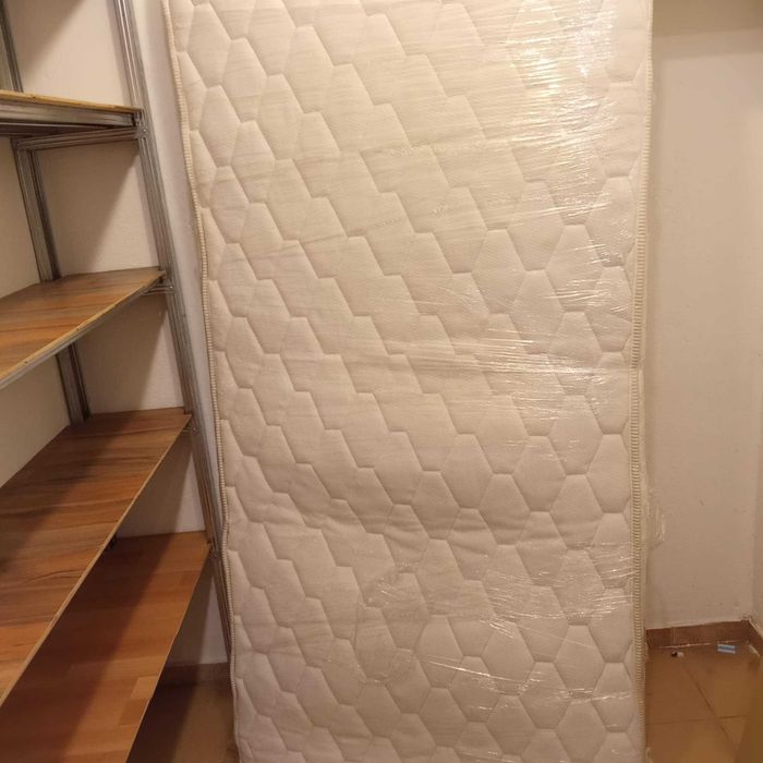 Двулицев матрак TED AWA 90/190 Много запазен и удобен