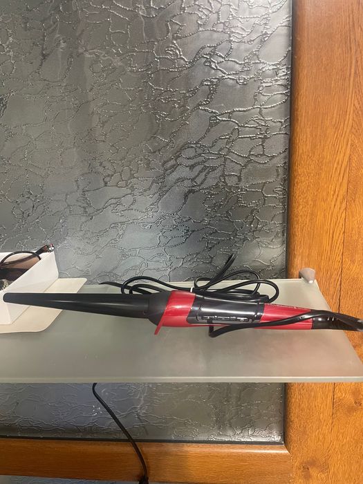 Vând Ondulator Remington Silk Nou