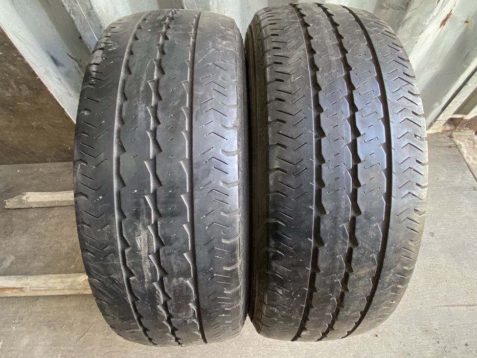 Шины Pirelli 215/65/15  2 шины
