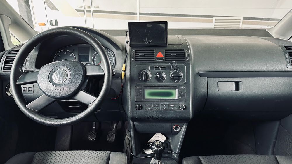 VW Touran 2004 – 1.9 Diesel – Unic proprietar