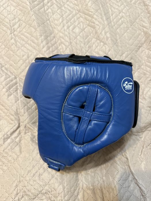 продам боксерский шлем вело