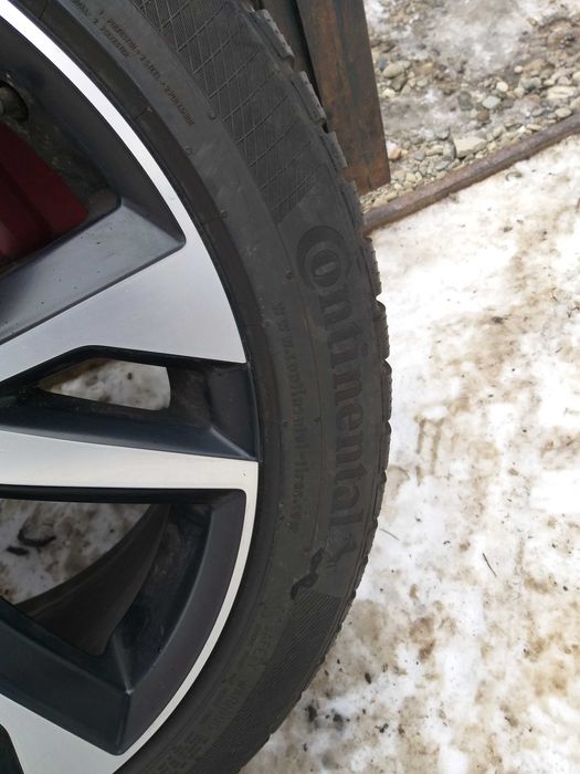 Doua Anvelope Iarna Continental WinterContact 235 45 R18  ci272