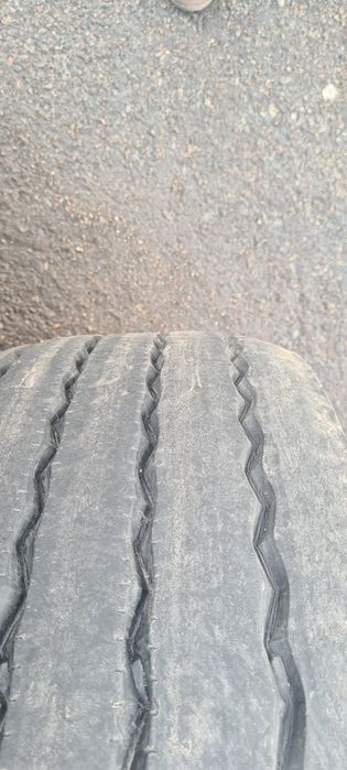 Шины б/у Giti 315/60 R22.5 рулевые