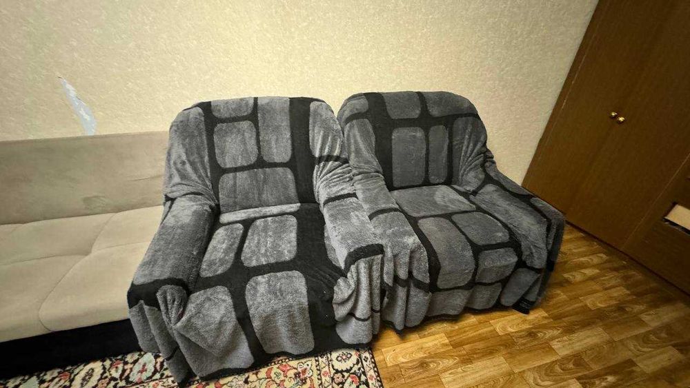 Продам 2 мини дивана в хорошем состоянии