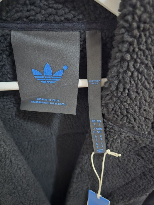 Adidas Blue Version BV Sherpa Jacket  HM5111