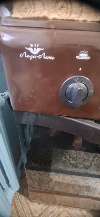 Продам газплиту.