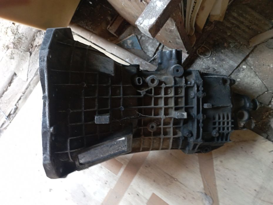 Продам коробку МКПП Форд транзит