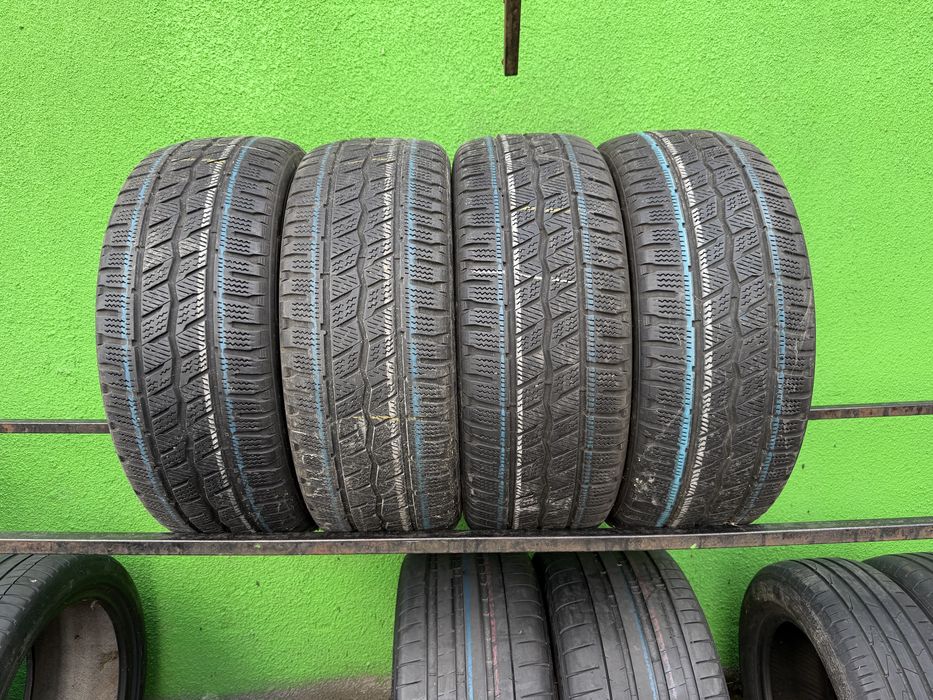 225/55/17c M+S HANKOOK DOT 2721