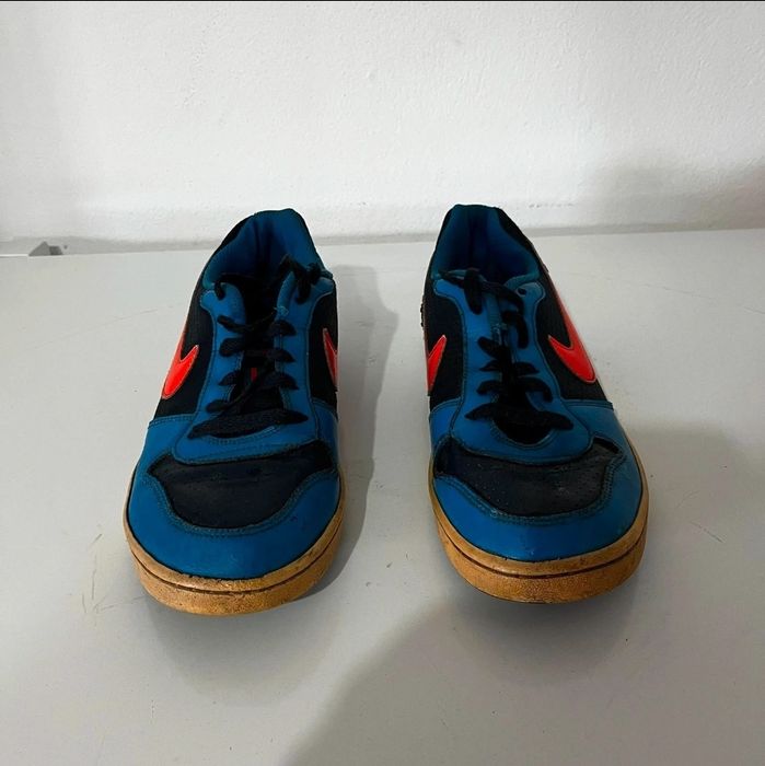 Adidași Nike mărimea 39