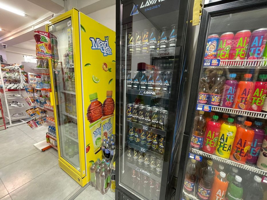 Магазин сатылады товарымен