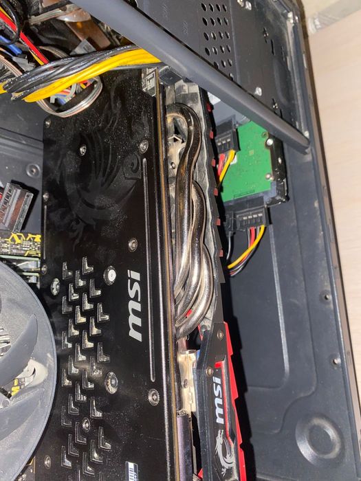 Продам видеокарту rx 580 nitro срочно