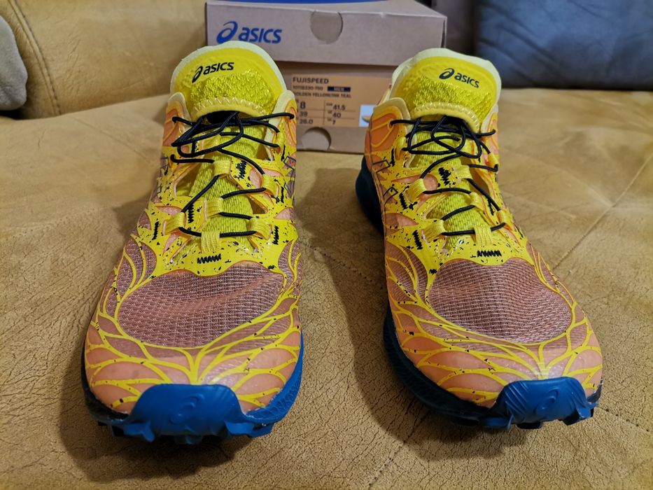 asics fujispeed golden yellow Мъжки маратонки на бягане 41.5