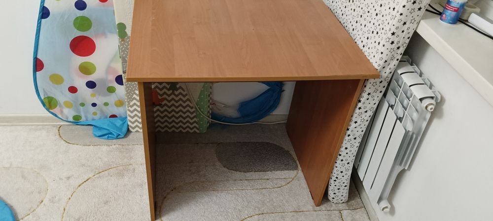 Стол 80x60x75 средний