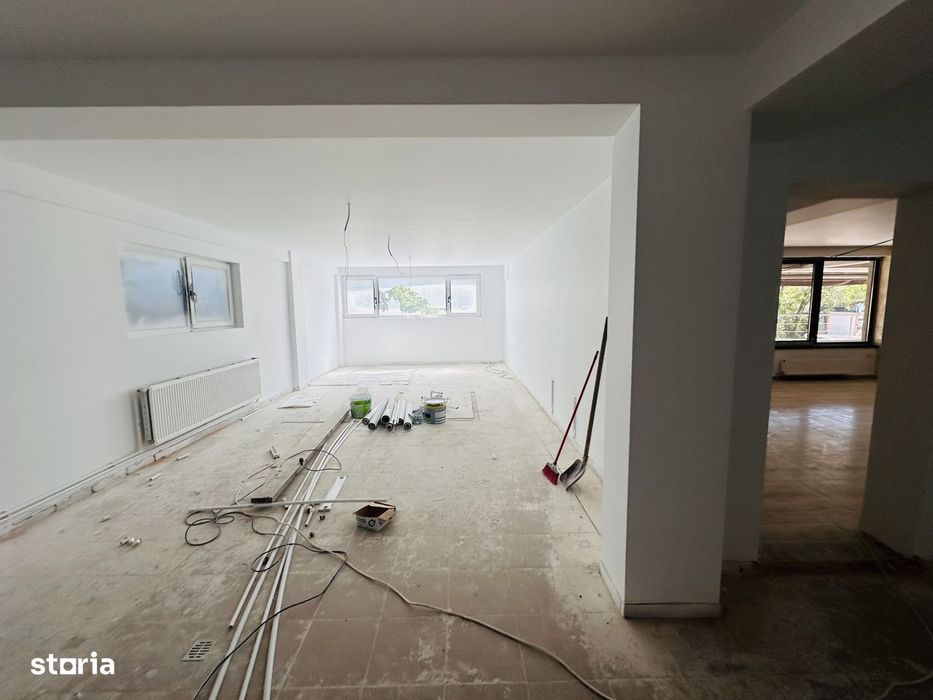 Spatiu comercial ideal investitie, 195 mp Padure Chiajna