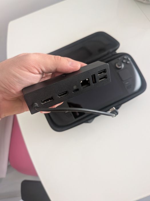 Steam Deck 64 + 256 LCD + оригинална докинг станция Valve