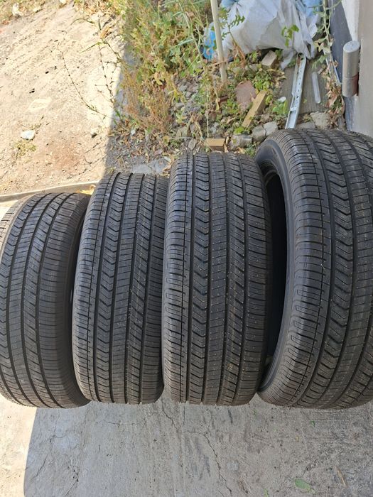 Продам шины. 265/50/22 якохама